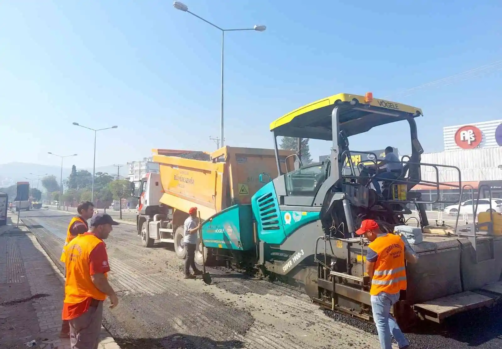 Yol sorununa neşter
