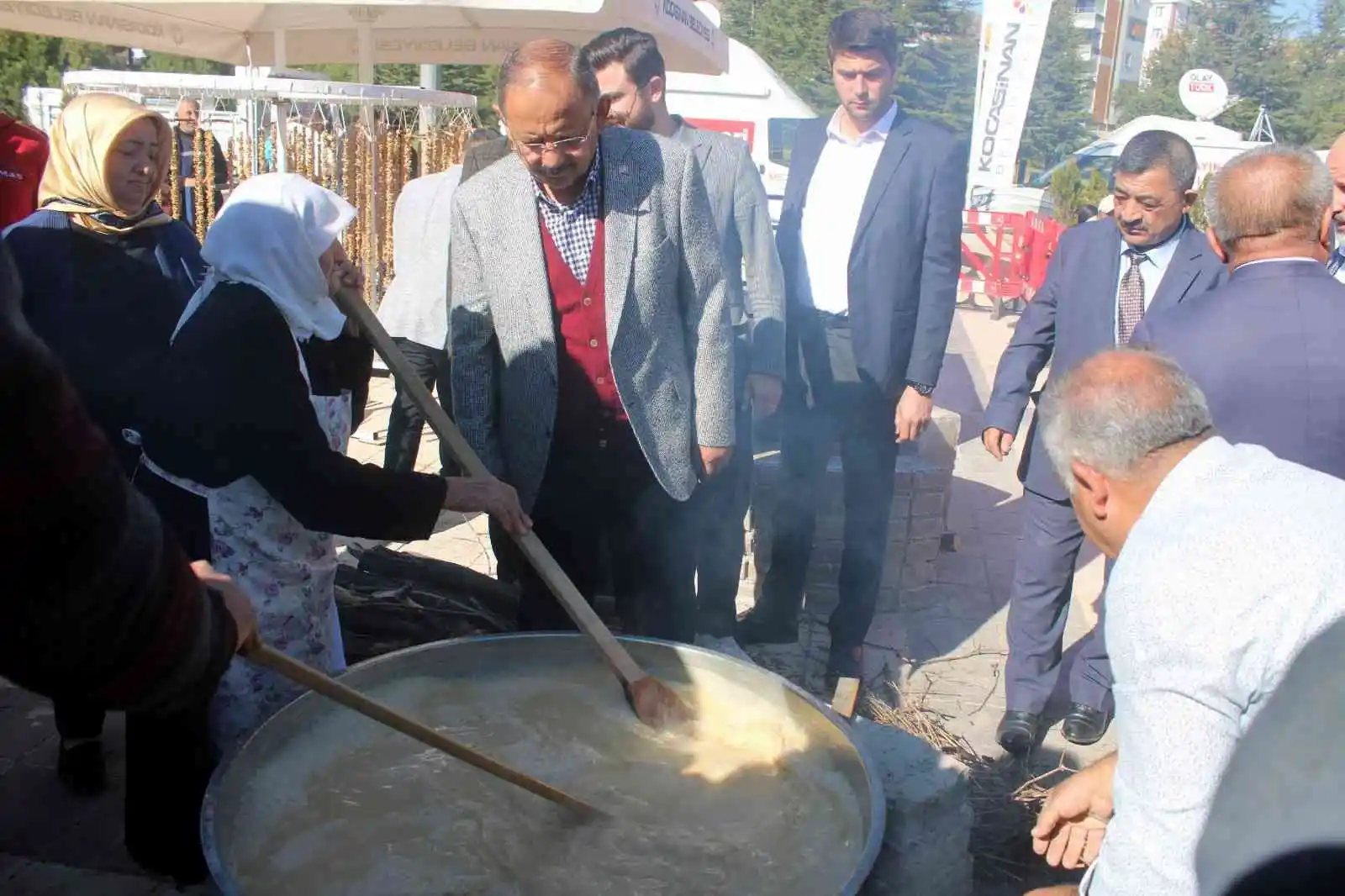 Yöresel Ürün ’Kedi Bacağı’ Kocasinan’da tanıtıldı
