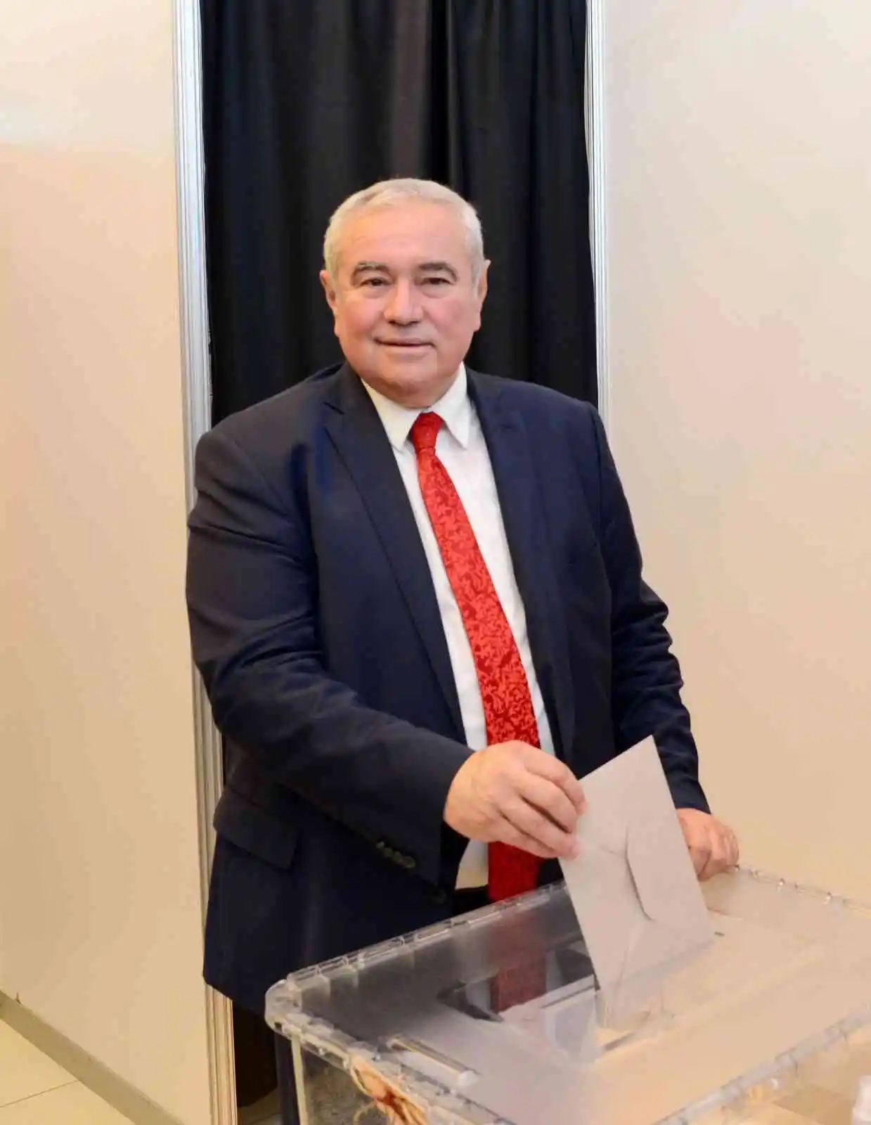 YSK, il seçim kurulu karanını iptal etti, ATSO Başkanı Ali Bahar oldu