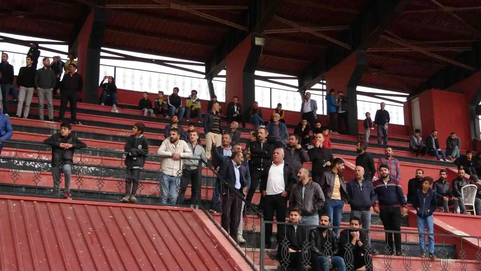 Yüksekova Belediye Spor: 1 -Bitlis Özgüzeldere Spor: 1
