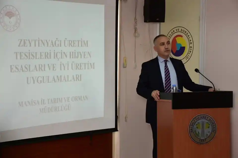 Zeytinyağı sektörü Salihli'de değerlendirildi