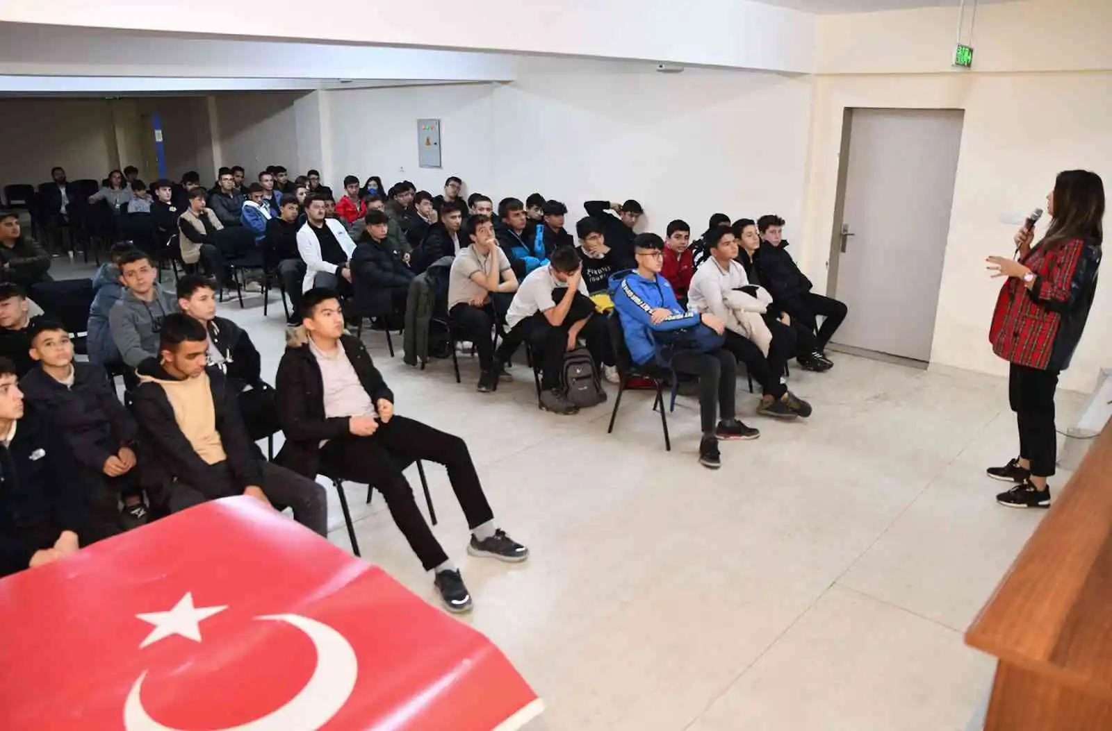 46 okulda 2 bin 794 öğrenciye iklim değişikliği ve enerji yönetimi eğitimi