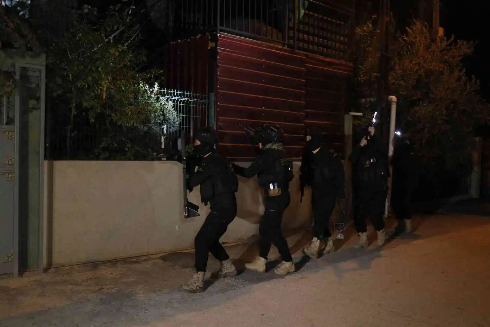 Adana'da PKK/YPG operasyonu