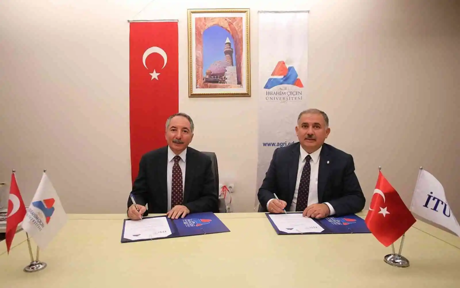 AİÇÜ öncülüğünde “Ağrı Dağı ve Nuh’un Gemisi Araştırması” start aldı