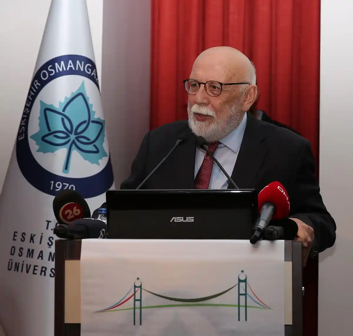 AK Parti Genel Başkanvekili Prof. Dr. Numan Kurtulmuş ESOGÜ öğrencileri ile buluştu