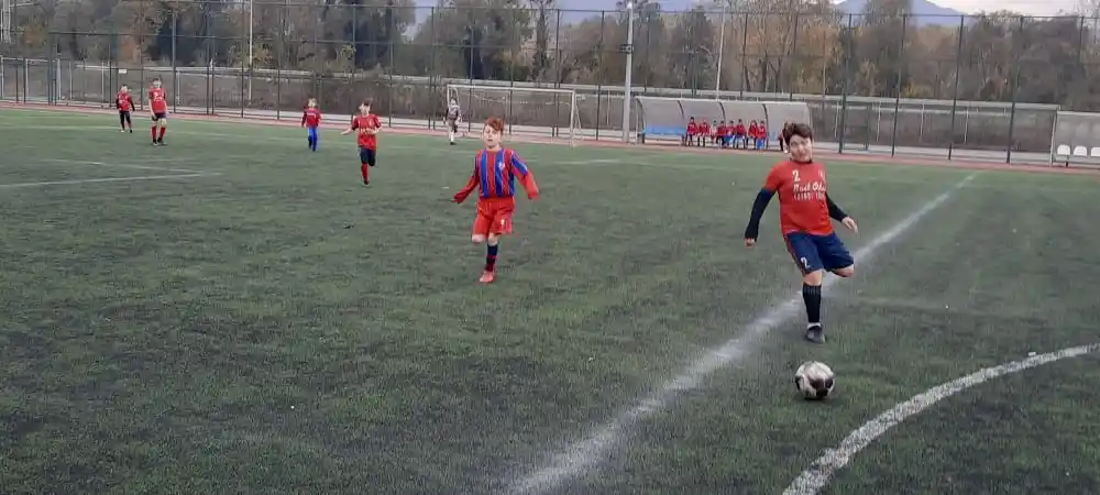 Akyazı’da futbol turnuvası düzenlendi