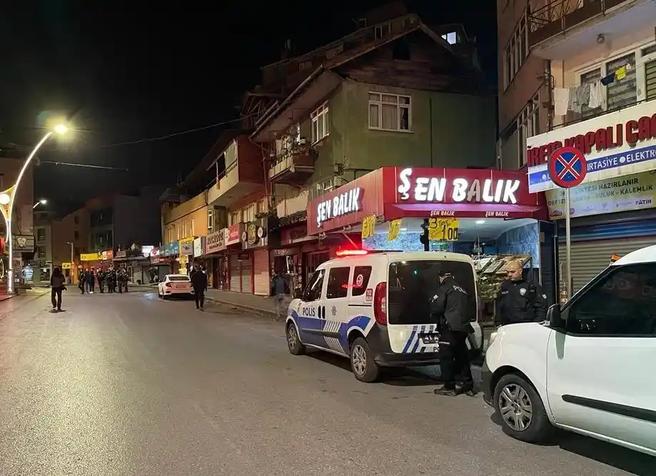 Alkol içtiği arkadaşları tarafından vurulan genç hayatını kaybetti