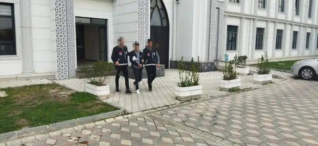 Alkol içtiği arkadaşları tarafından vurulan genç hayatını kaybetti