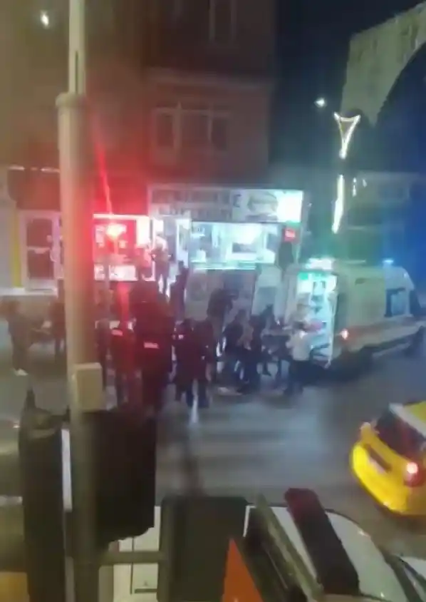 Alkol içtiği arkadaşları tarafından vurulan genç hayatını kaybetti