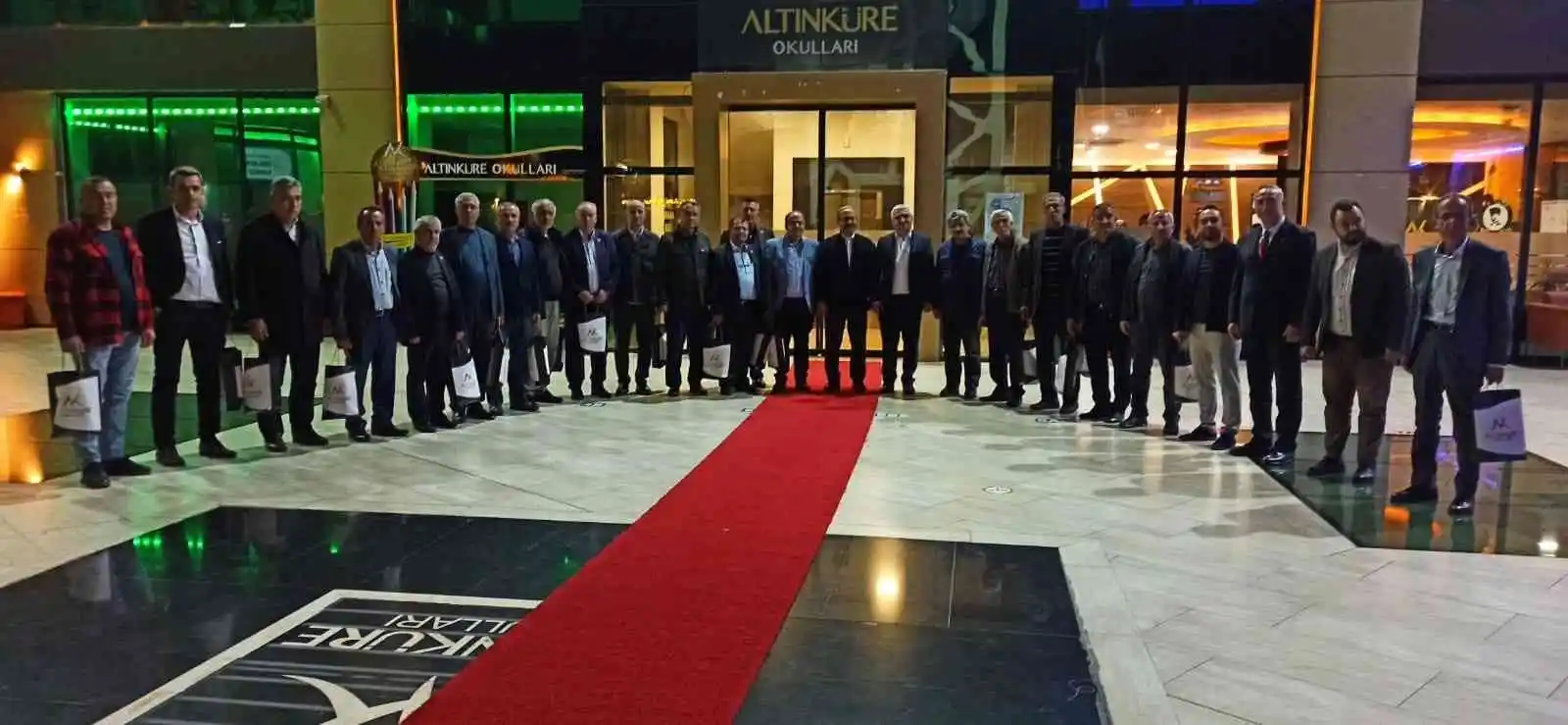Altınküre Okullarından sosyal sorumluluk projesi