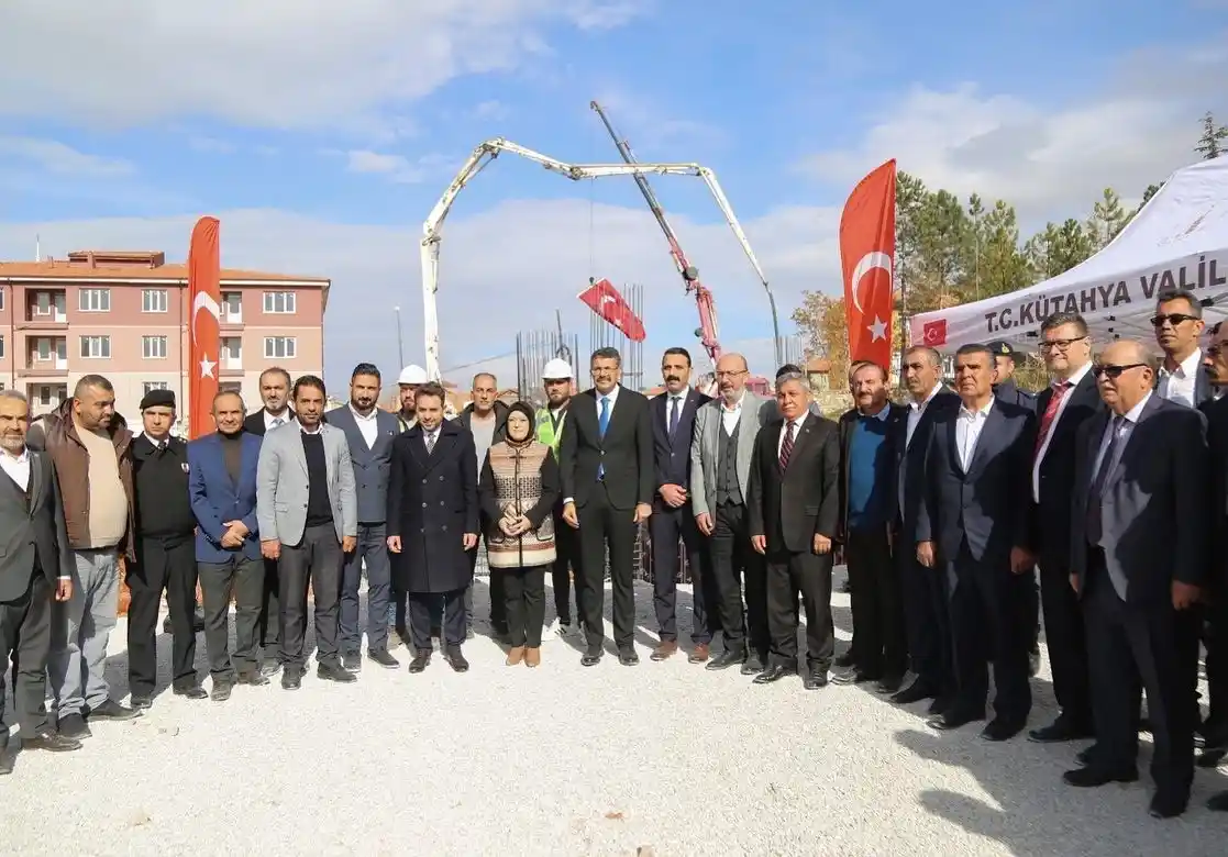 Altıntaş’ta yeni kaymakamlık hizmet binasının temeli törenle atıldı