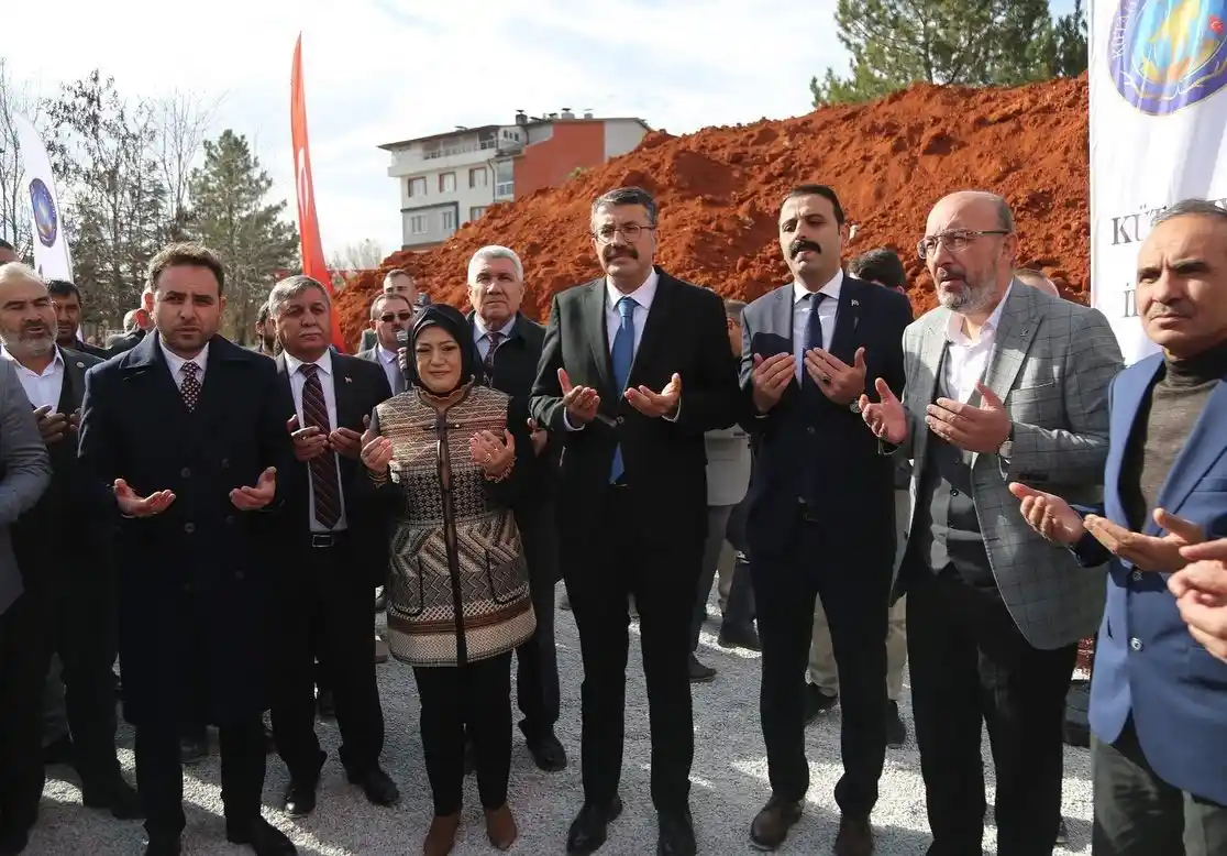 Altıntaş’ta yeni kaymakamlık hizmet binasının temeli törenle atıldı