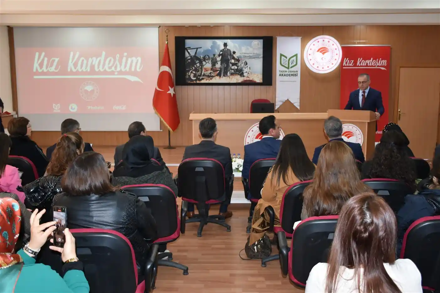 Aydınlı kadın çiftçiler bilgilendirildi
