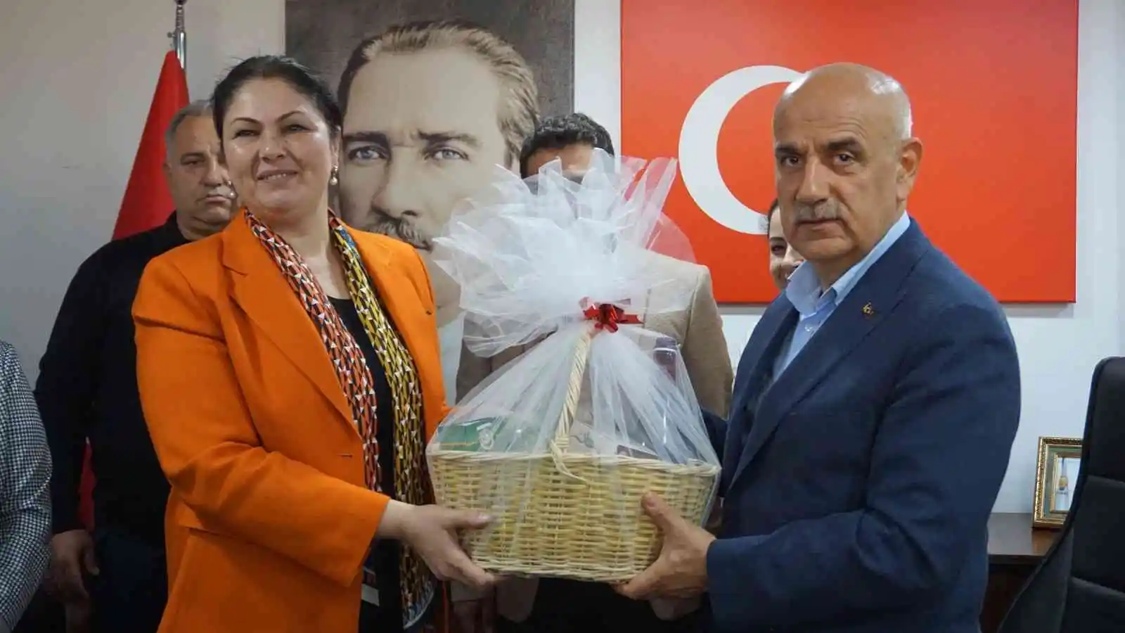 Bakan Kirişci, restorasyonu devam eden Selimiye’de incelemelerde bulundu