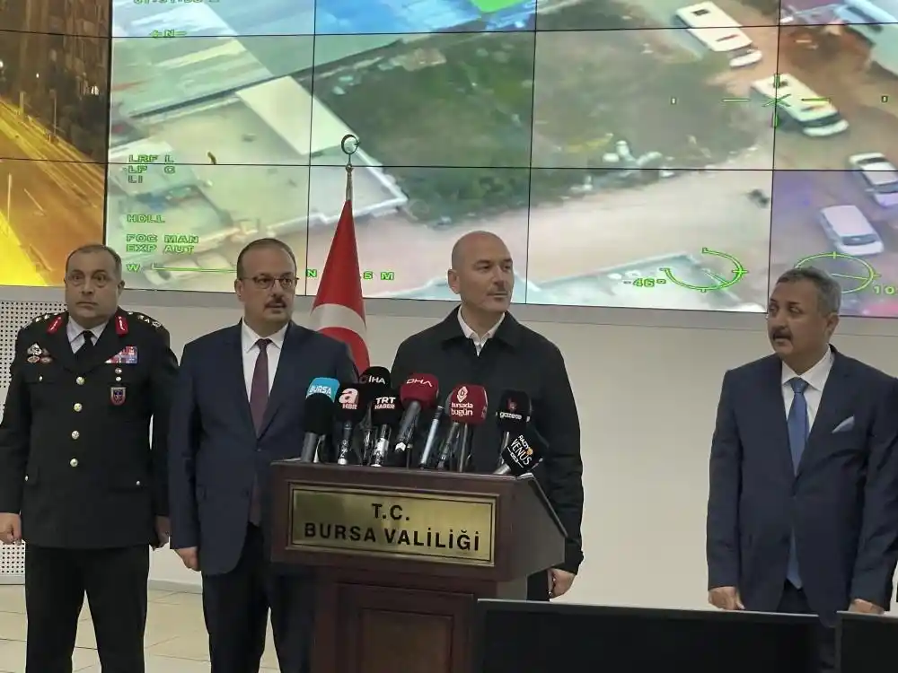 Bakan Soylu’nun yönettiği operasyonda 63 kişi tutuklandı