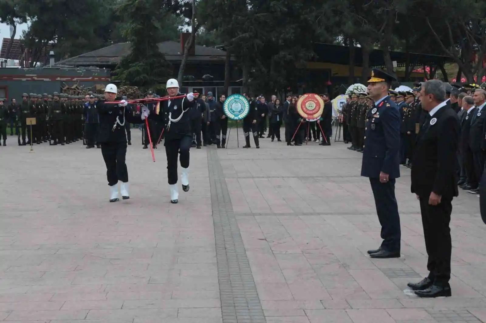 Balıkesir Ata’sını andı
