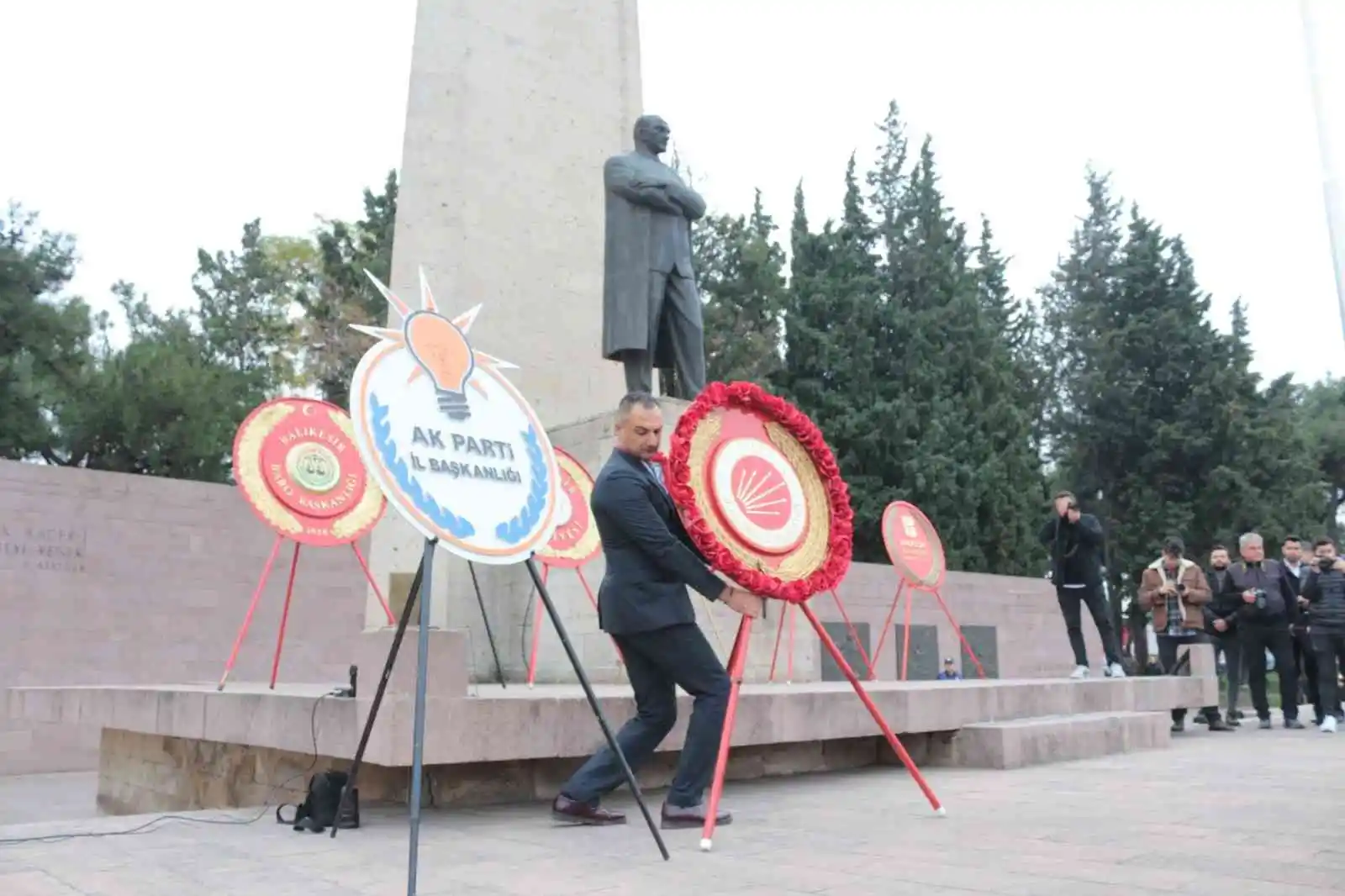 Balıkesir Ata’sını andı
