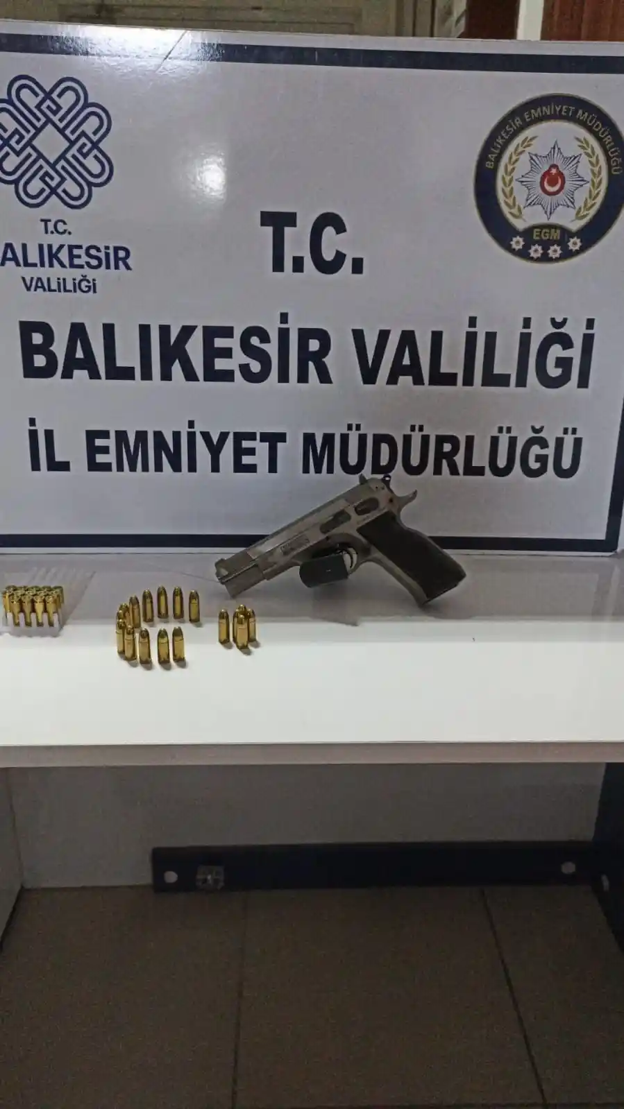 Balıkesir’de aranan 185 şahıs yakalandı