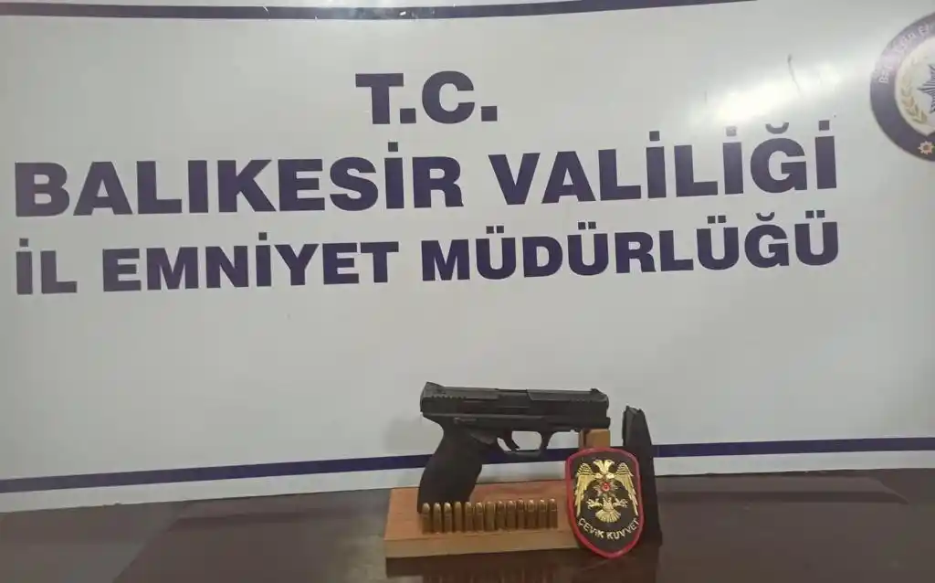 Balıkesir'de polisten 170 şahsa 'Huzur' operasyonu
