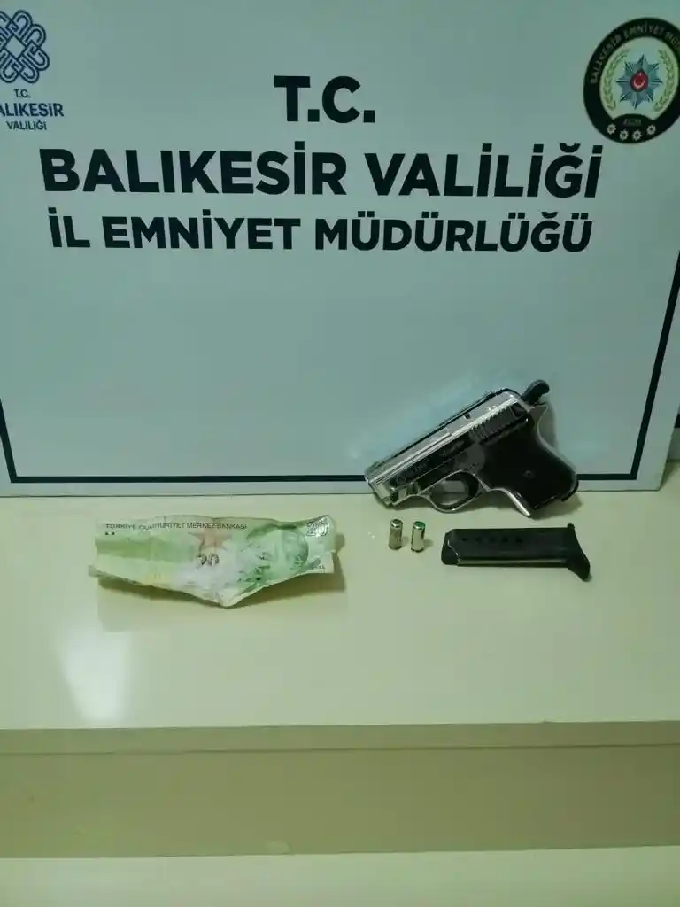 Balıkesir’de polisten 170 şahsa ’Huzur’ operasyonu