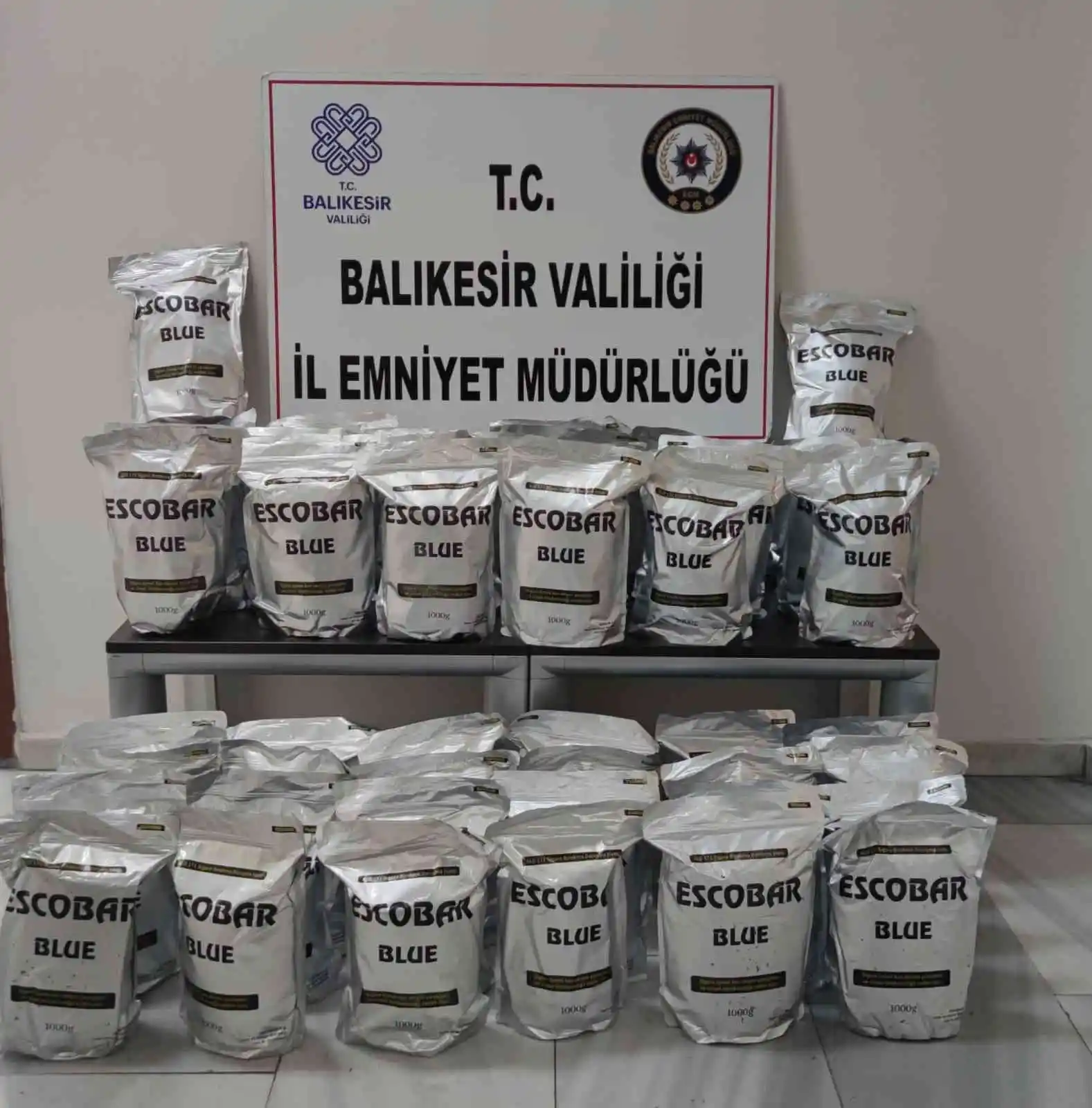 Balıkesir’de polisten asayiş operasyonu: 43 gözaltı
