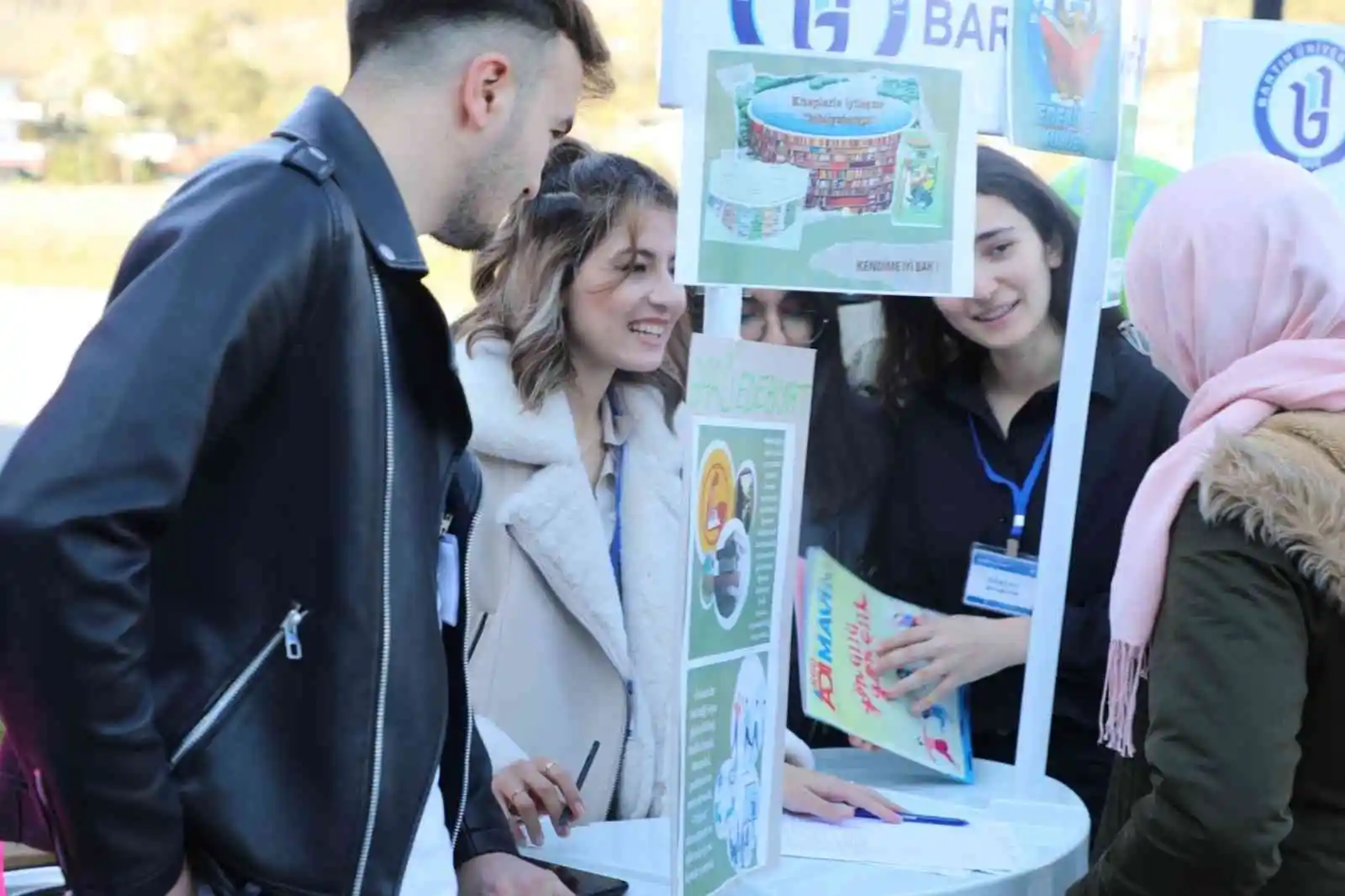 BARÜ’de ‘Öğrenci Kulüpleri Tanıtım Fuarı’ yapıldı
