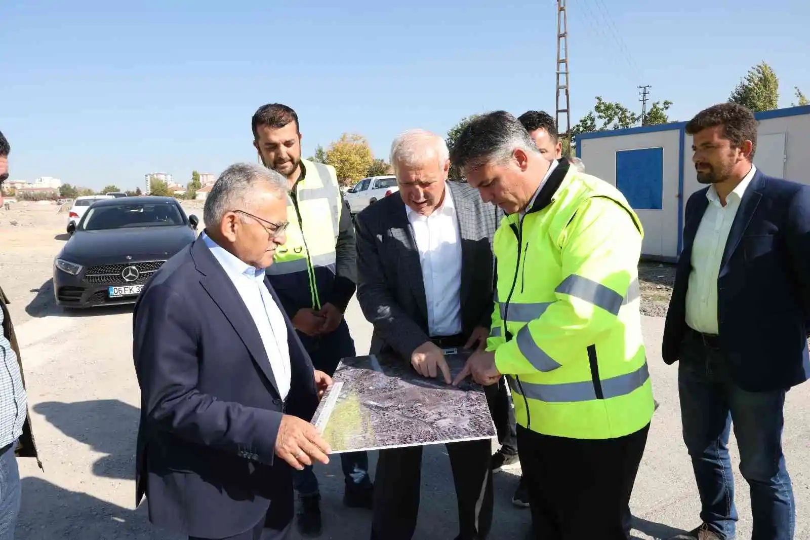 Başkan Büyükkılıç'tan Sivas Caddesine alternatif yol
