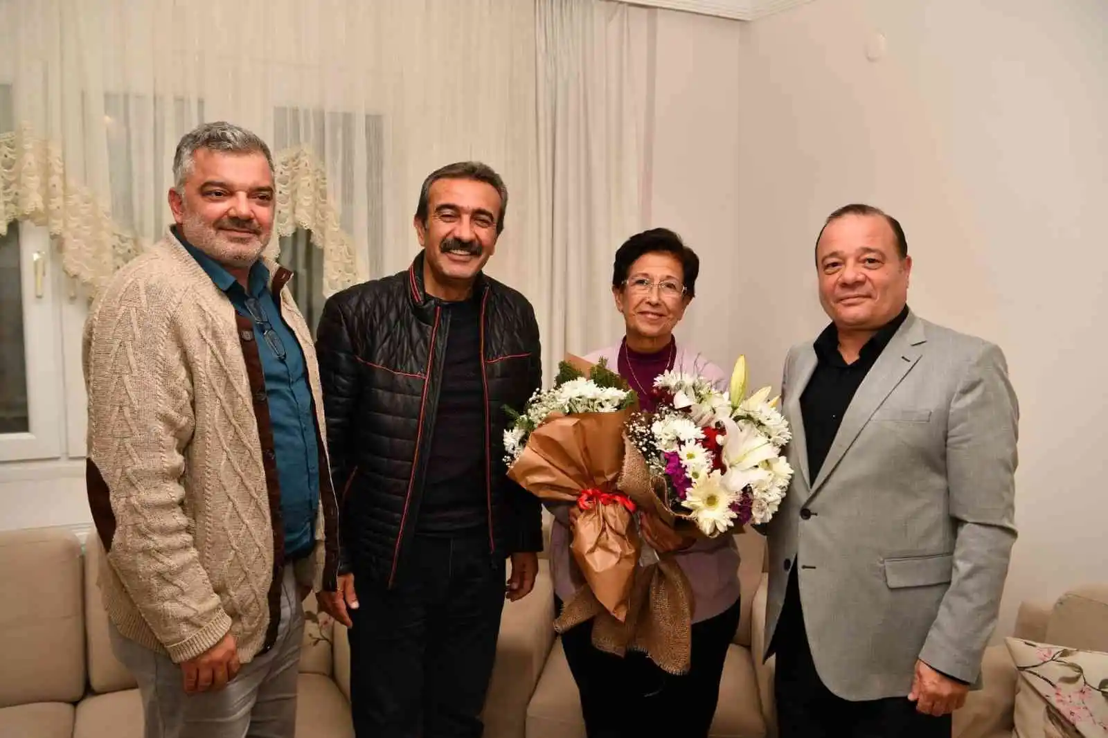 Başkan Çetin’den öğretmenine: