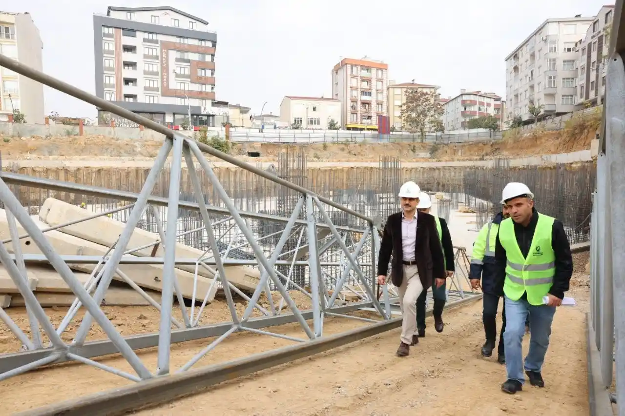 Başkan Çiftçi Kent Meydanı projesini anlattı: 