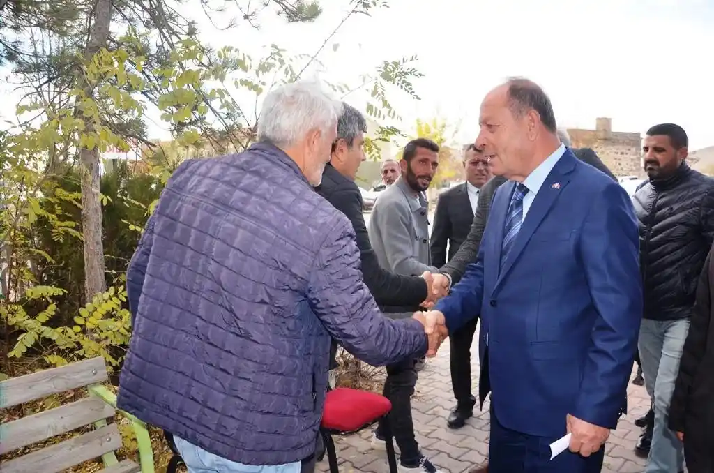 Başkan Oprukçu: "Derdimiz hemşehrilerimizin duasına mazhar olmak"