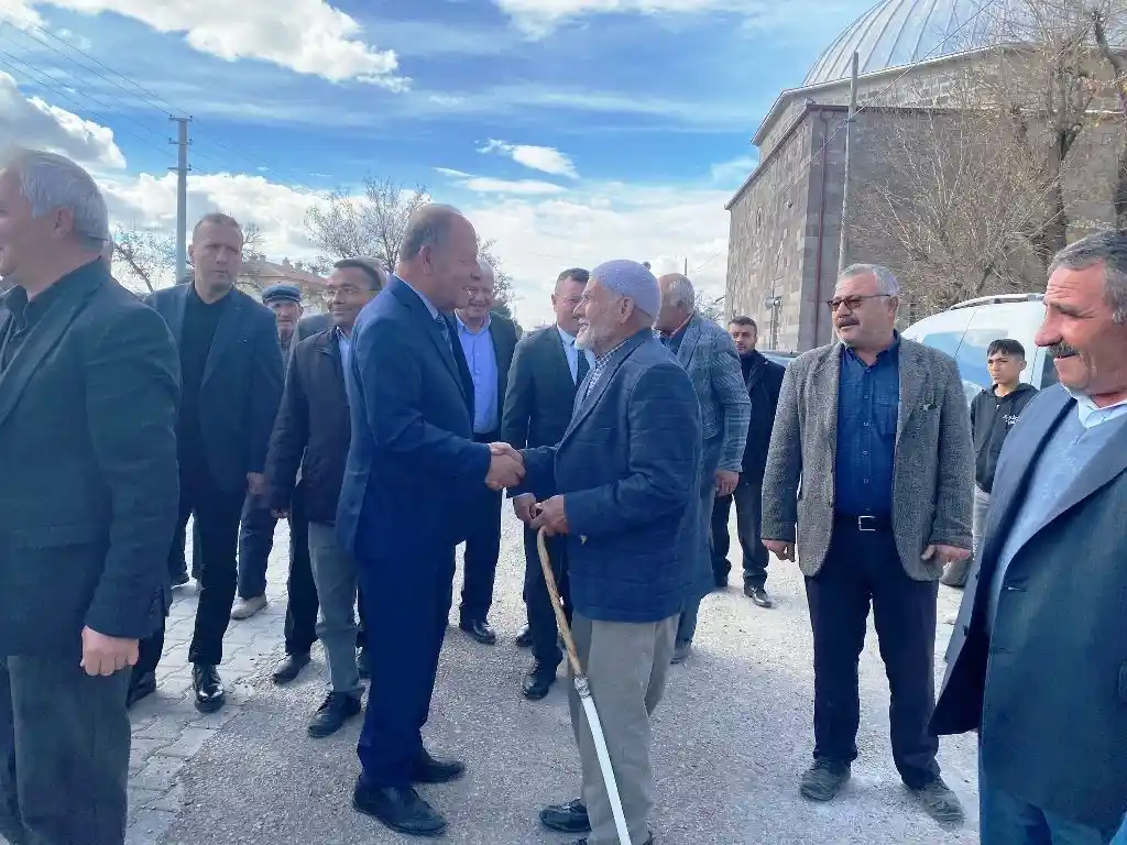 Başkan Oprukçu: “Derdimiz hemşehrilerimizin duasına mazhar olmak”