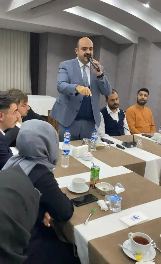 Başkan Orhan: “Kefenlerini başlarına geçiririz”