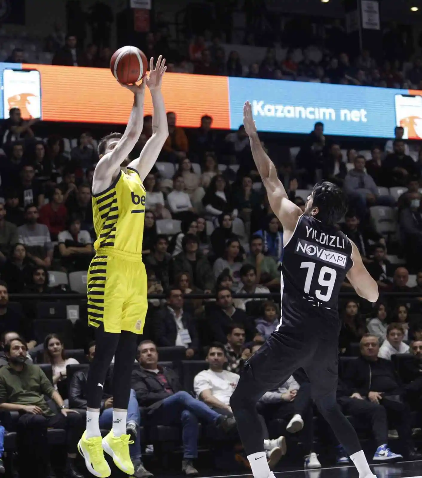 Basketbol Süper Ligi: Beşiktaş Emlakjet: 72 - Fenerbahçe Beko: 81
