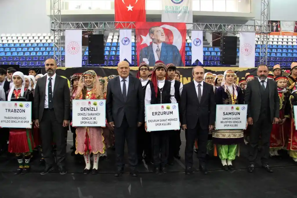 Bayburt'ta Yıldızlar Türkiye Şampiyonası ilk gün müsabakaları ile başladı
