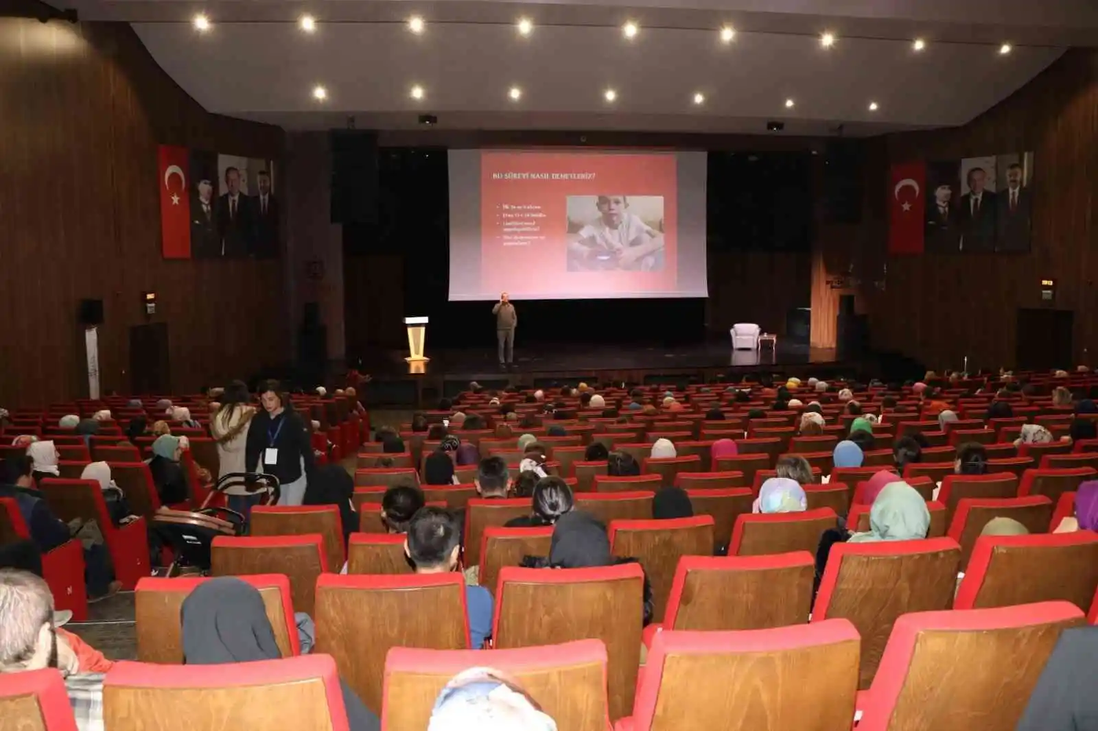 Bilişim uzmanından ebeveynlere,
