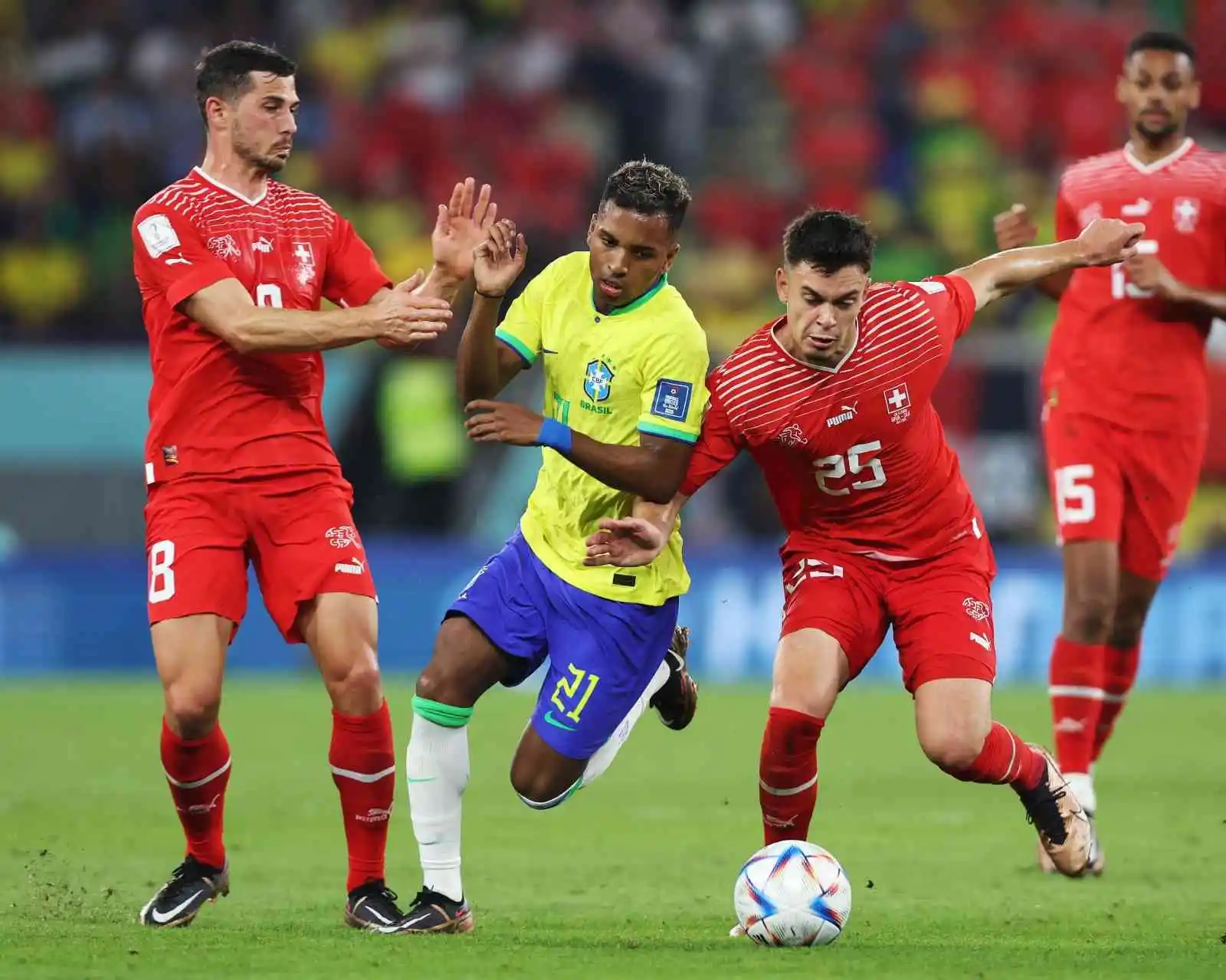 Brezilya, Dünya Kupası’nda son 16’ya kaldı
