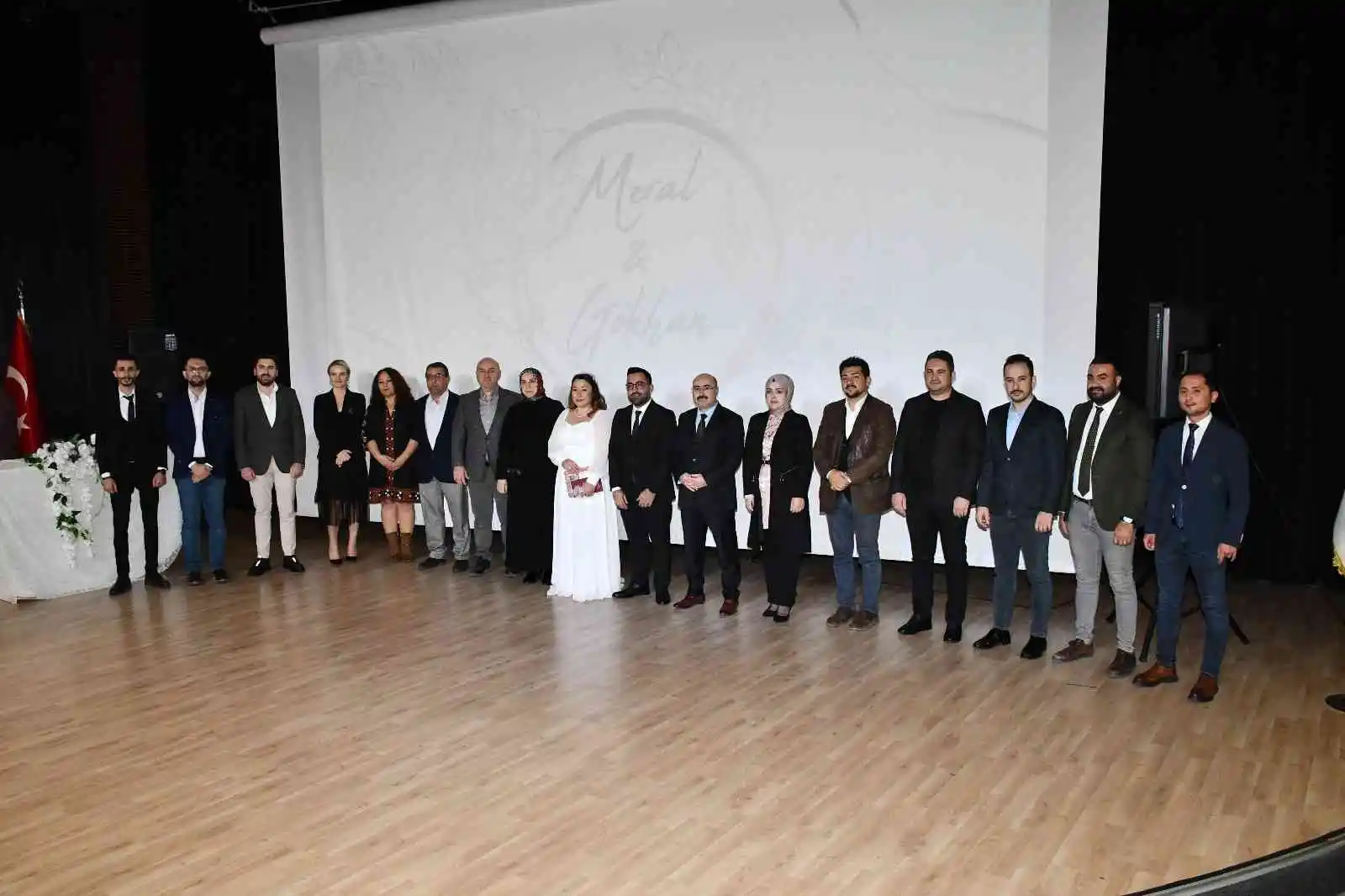 Bu da tapulu damat