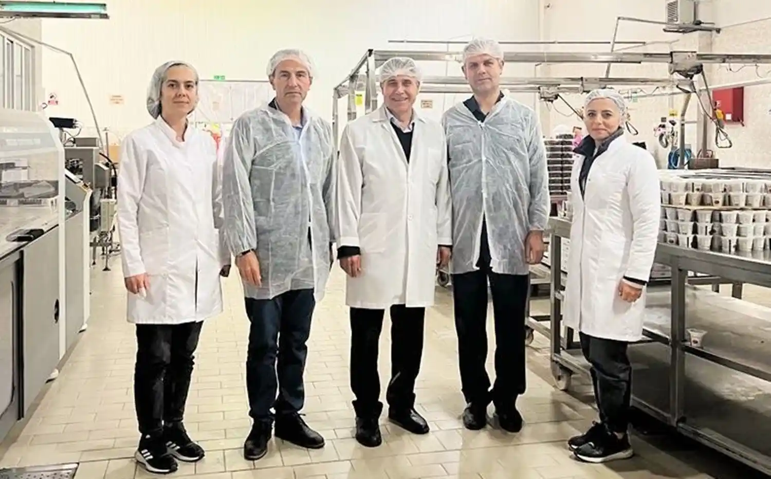 Bulgaristan Konsolosu Bozhilov'dan Kardelen kestane şekerine tam not