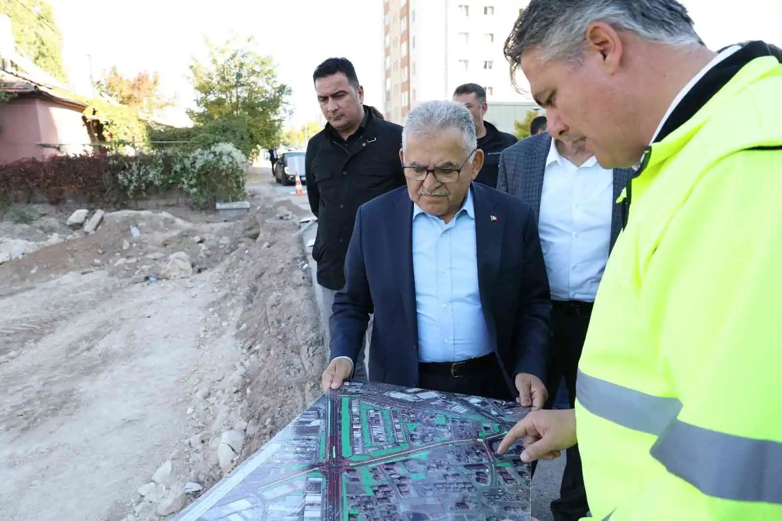 Büyükkılıç’tan Sivas Bulvarı’nı Kocasinan Bulvarı’na bağlayacak yolda inceleme