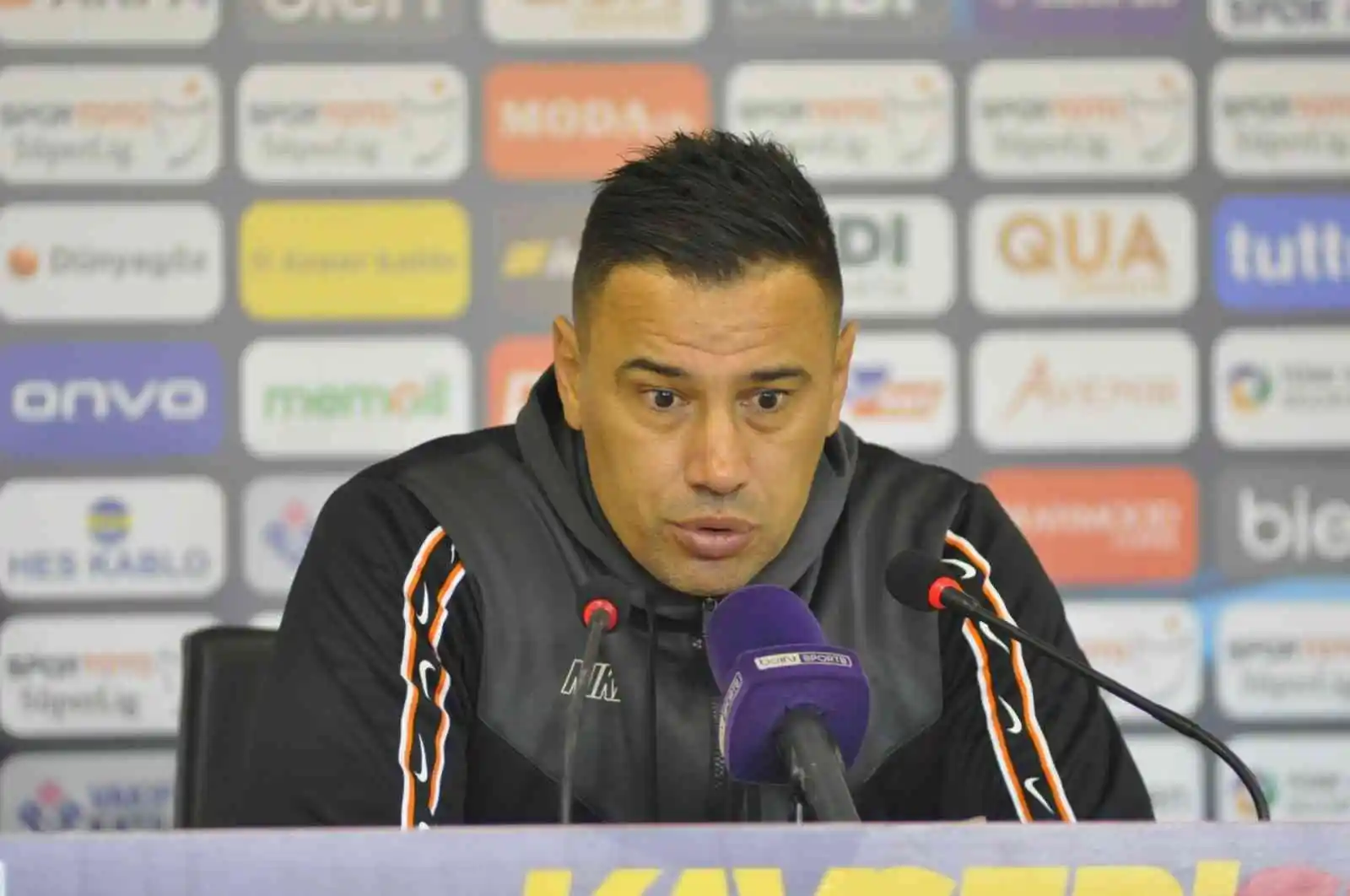 Çağdaş Atan: "Böyle bir günde futbol konuşmak istemiyoruz"