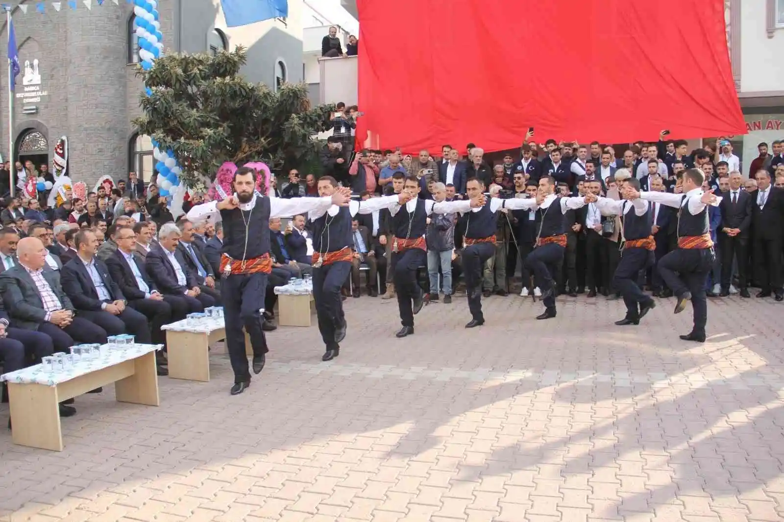 Darıca Erzurumlular Derneği açıldı