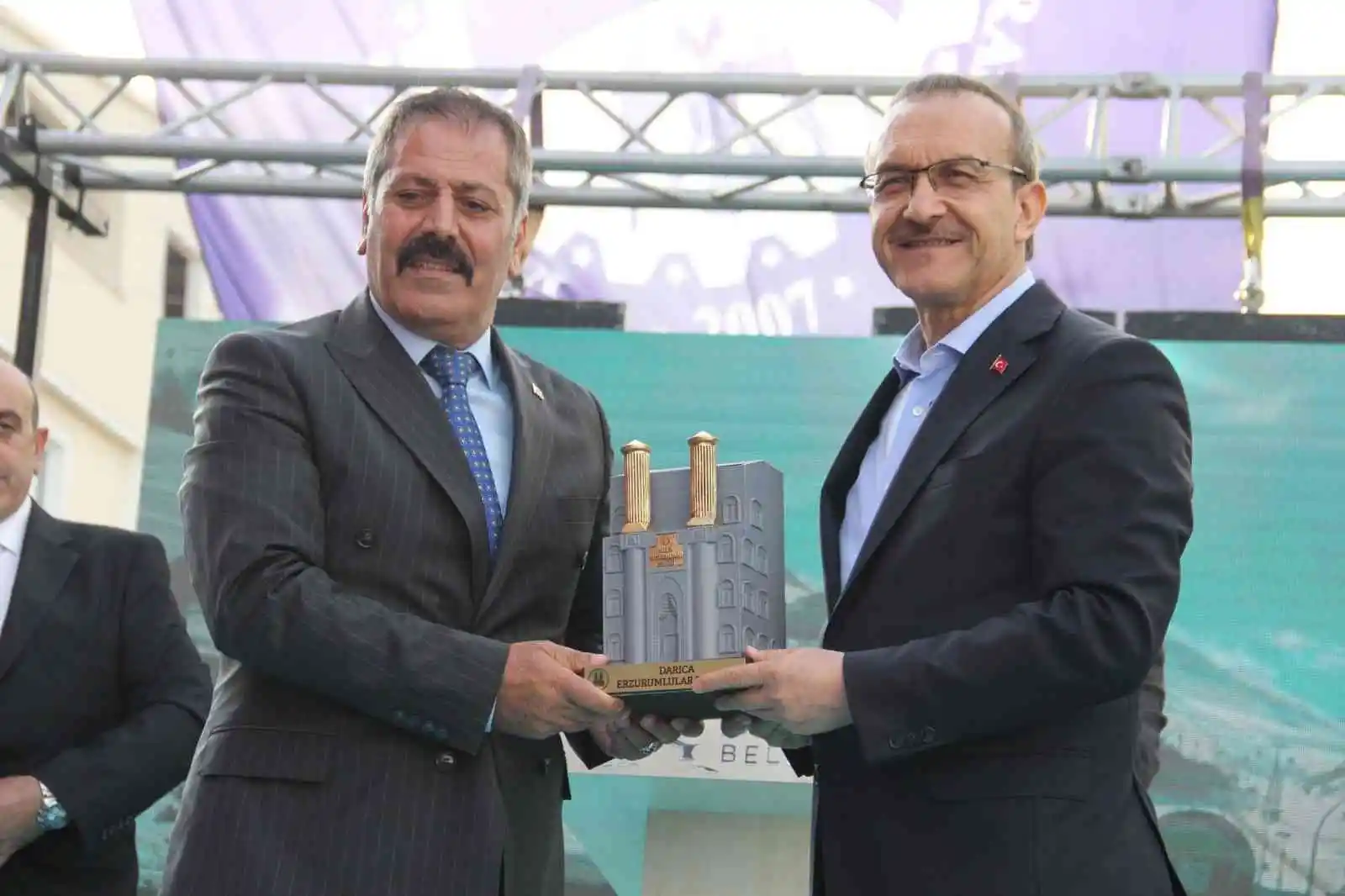 Darıca Erzurumlular Derneği açıldı