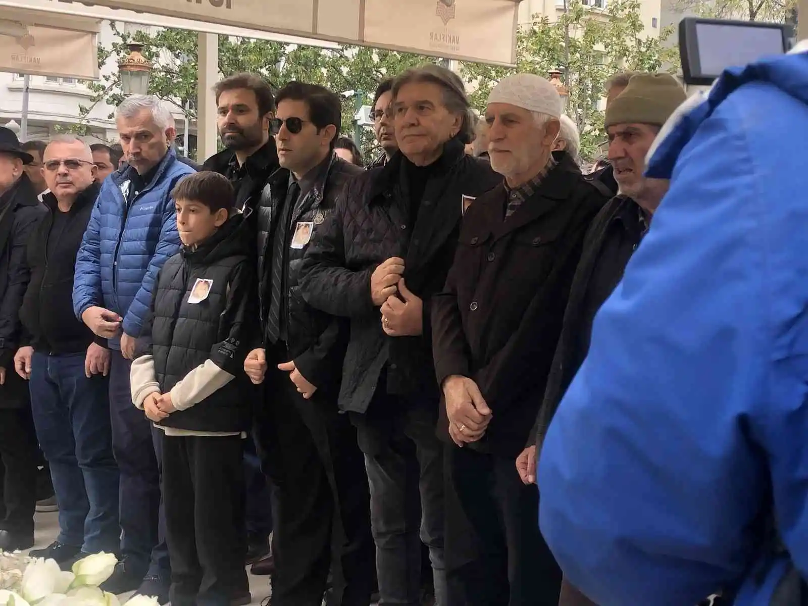 Denizde kaybolan iş kadını Dilek Ertek için gıyabi cenaze namazı kılındı