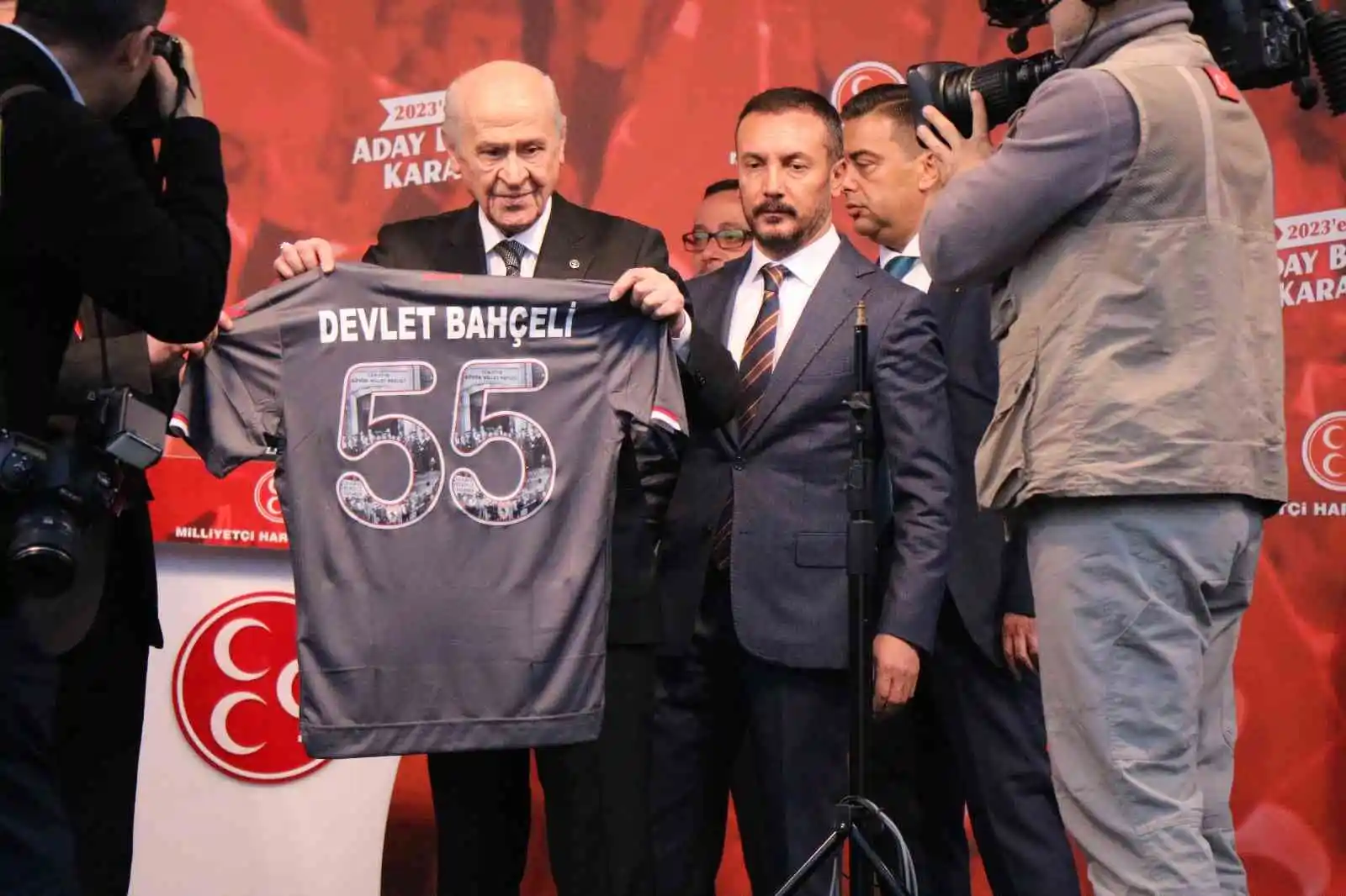 Devlet Bahçeli: “Kılıçdaroğlu, milli güvenlik sorunudur”
