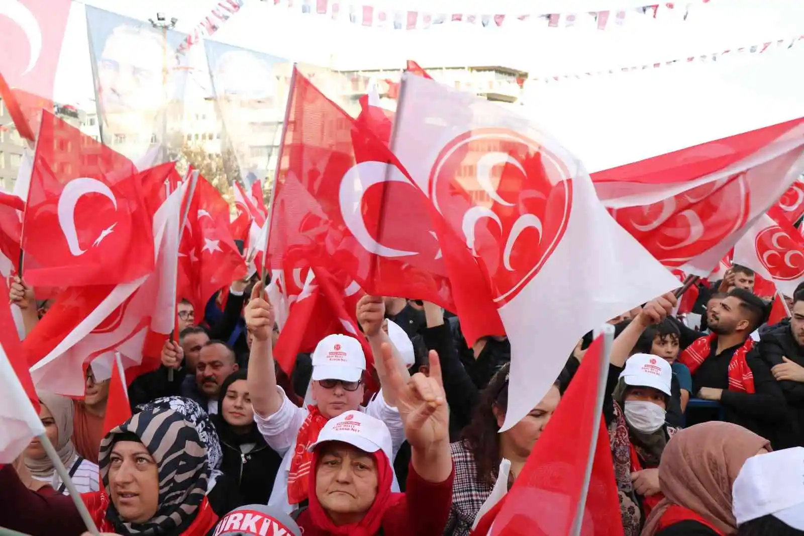 Devlet Bahçeli: “Kılıçdaroğlu, milli güvenlik sorunudur”
