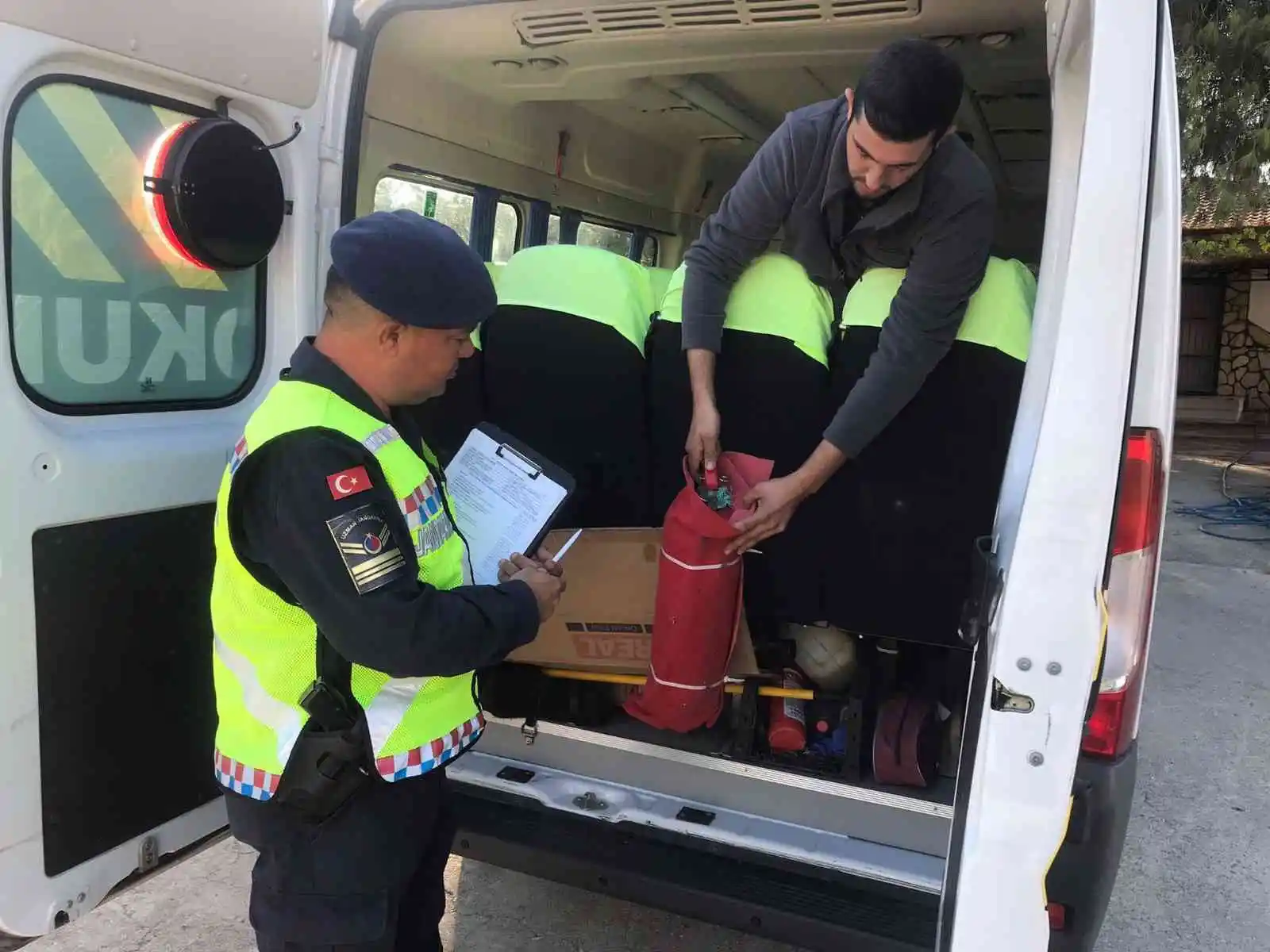 Didim’de okul servis araçları denetlendi