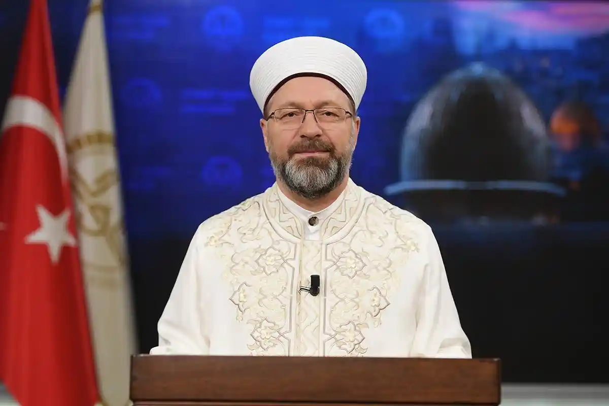 Diyanet İşleri Başkanı Erbaş'tan Filistin halkına başsağlığı mesajı