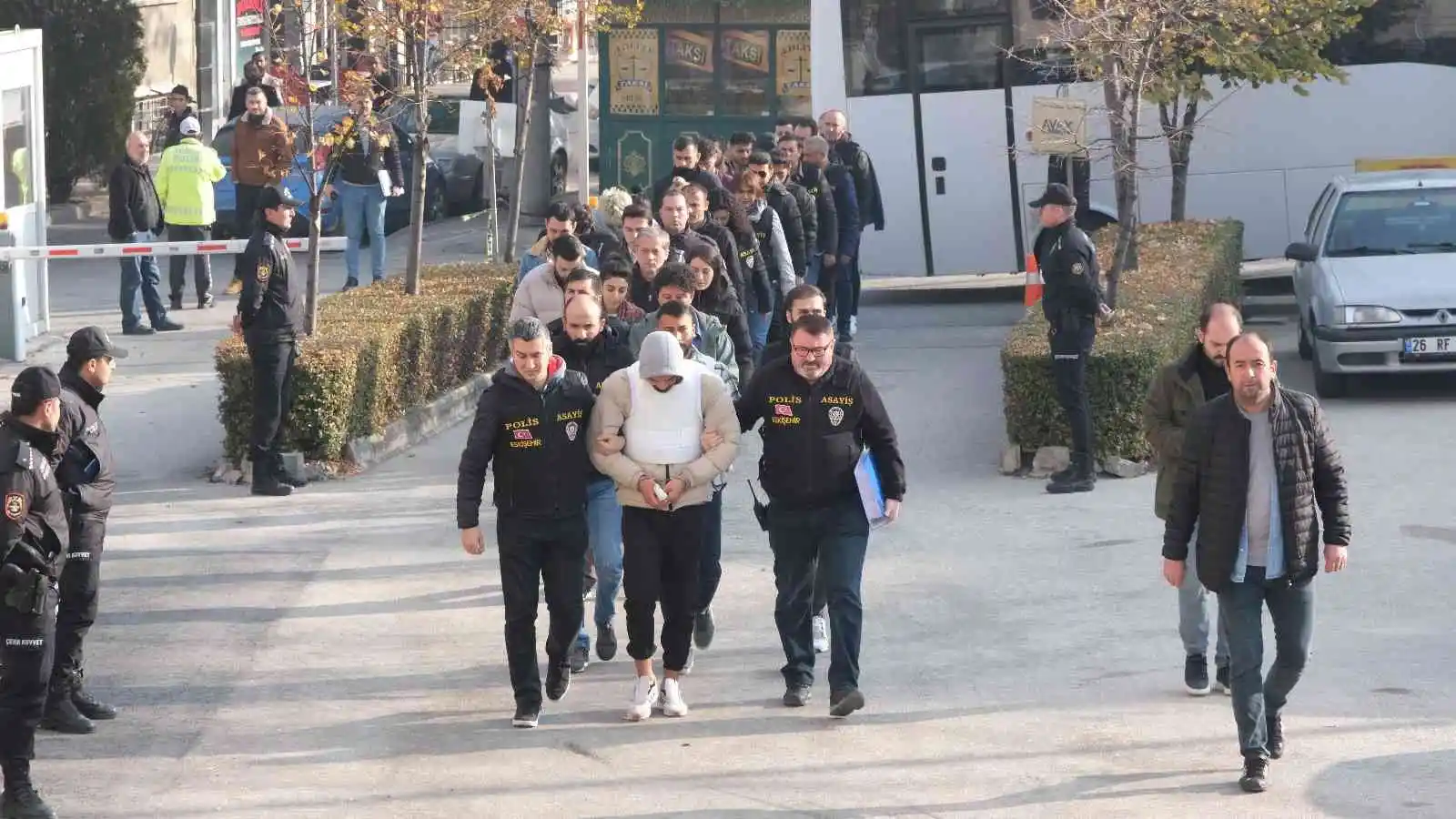 Eğlence mekanındaki cinayete 2 tutuklama