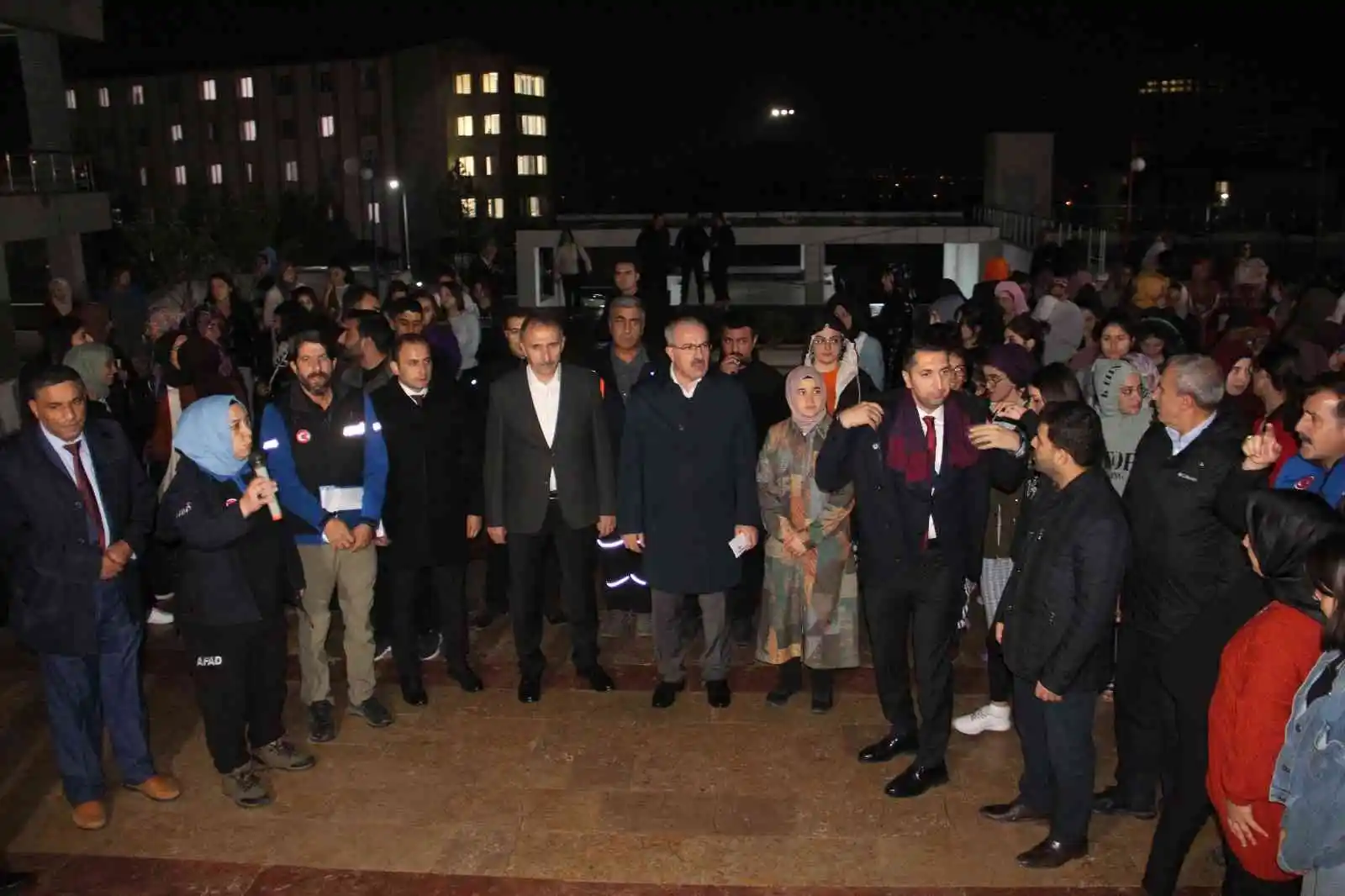 Elazığ’da ‘Çök, kapan, tutun’ tatbikatı yapıldı
