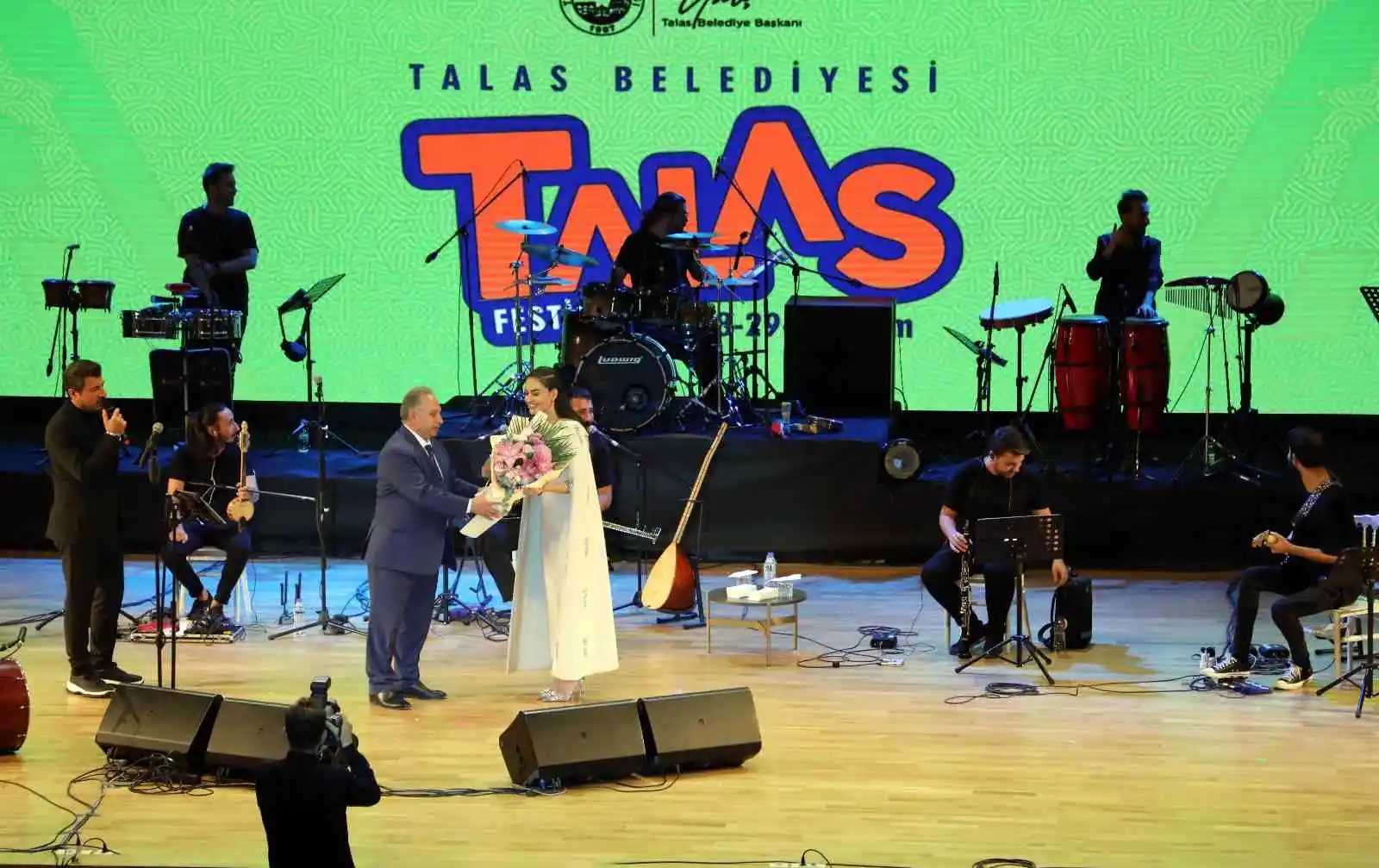 Elif Buse Doğan: "Çok güzel ağırlandık, muhteşem kalabalık"